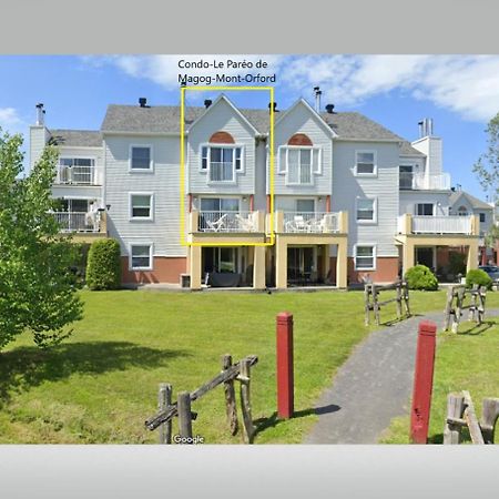 Le Pareo De Magog-Mont Orford Apartment Екстериор снимка